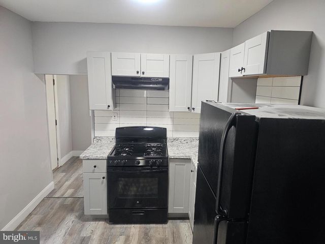 2918 N TAYLOR ST, Philadelphia, PA 19132