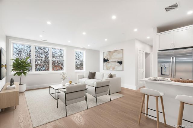 132 Halstead Avenue 2B, Harrison, NY 10528