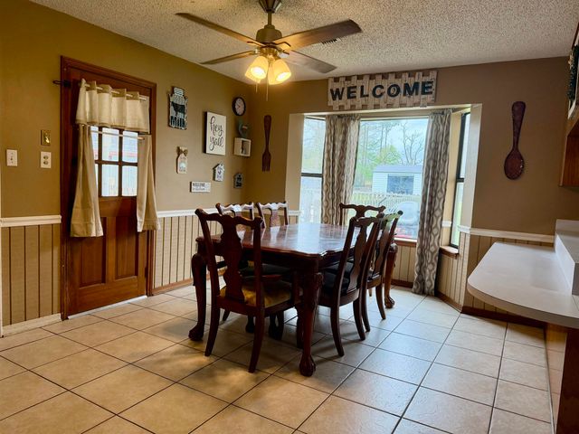 225 Guidry St, Bourg, LA 70343