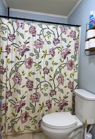 225 Guidry St, Bourg, LA 70343