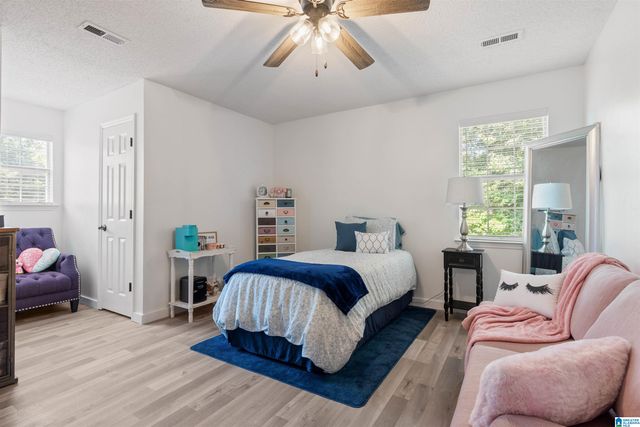 1602 PADDOCK LANE, Helena, AL 35080