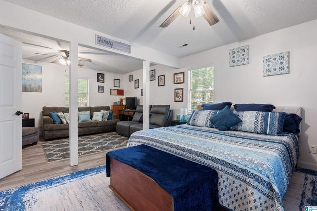 1602 PADDOCK LANE, Helena, AL 35080