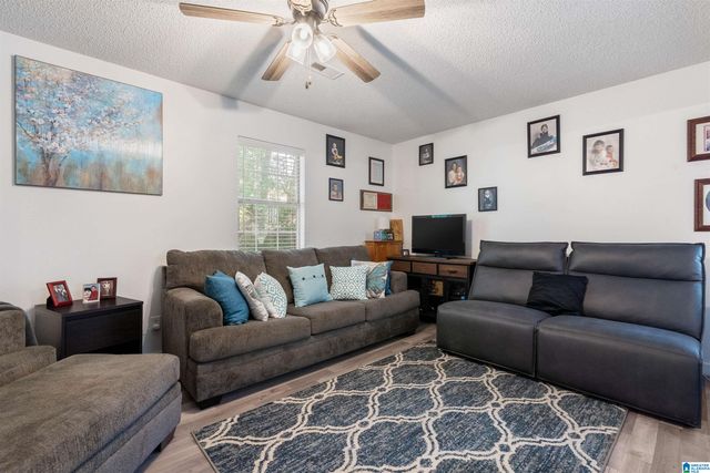 1602 PADDOCK LANE, Helena, AL 35080
