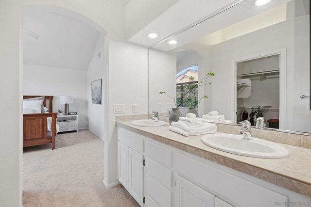 11391 Legacy Canyon Pl., San Diego, CA 92131