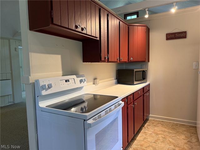 13702 Cuyahoga Trail, Novelty, OH 44072