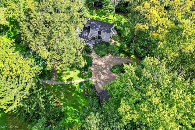 13702 Cuyahoga Trail, Novelty, OH 44072