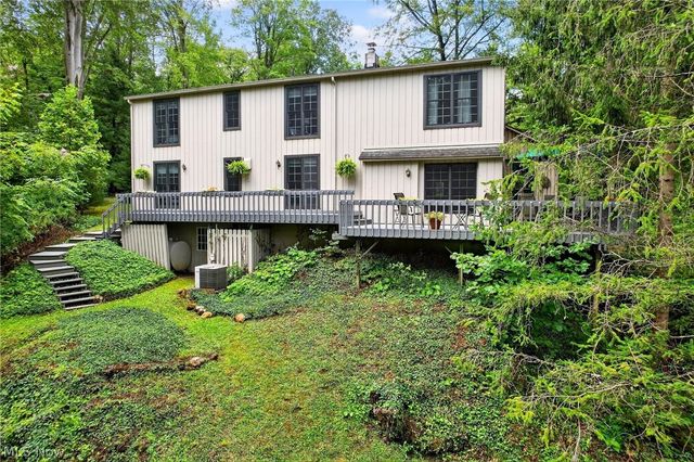 13702 Cuyahoga Trail, Novelty, OH 44072
