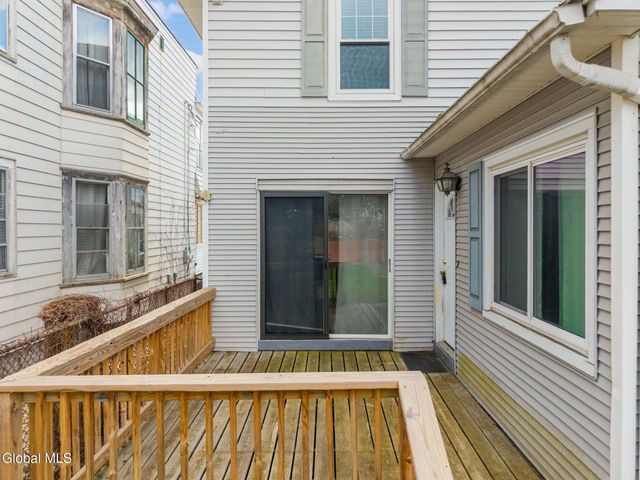555 Delaware Avenue, Albany, NY 12209