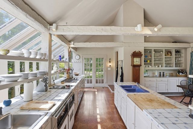 20 Powder Mill Road, Concord, MA 01742