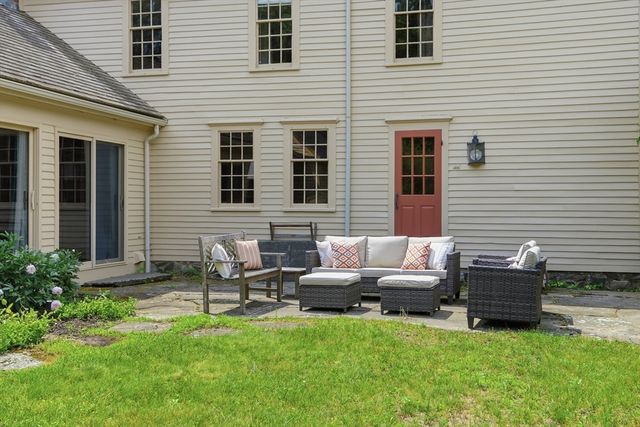 20 Powder Mill Road, Concord, MA 01742