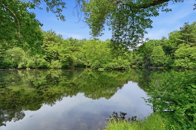 20 Powder Mill Road, Concord, MA 01742