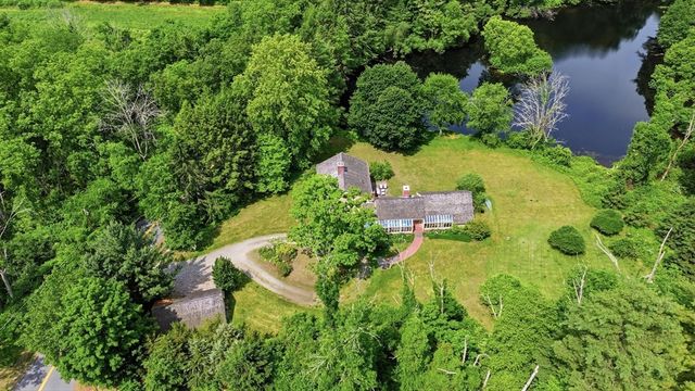 20 Powder Mill Road, Concord, MA 01742