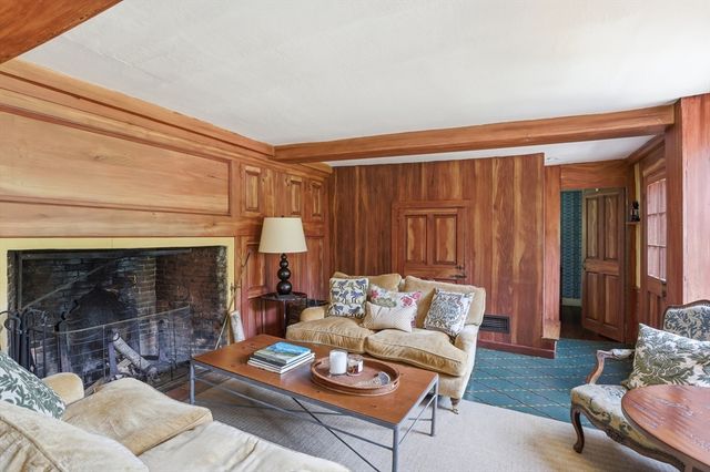 20 Powder Mill Road, Concord, MA 01742