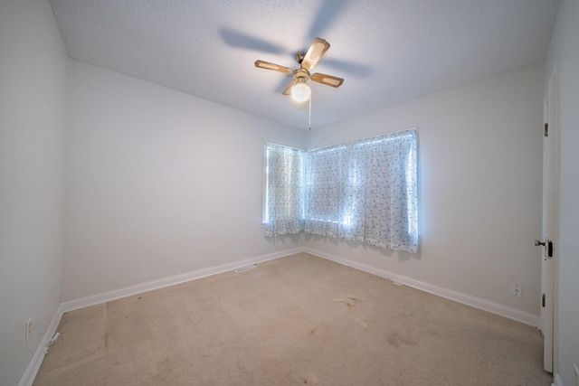 1511 N Burns St, Wichita, KS 67203