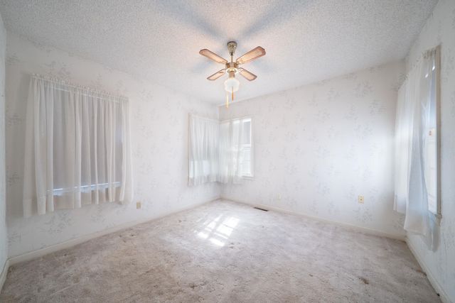 1511 N Burns St, Wichita, KS 67203