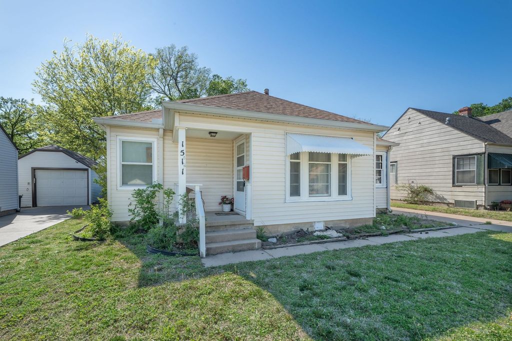 1511 N Burns St, Wichita, KS 67203