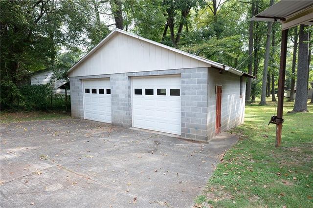 529 Lovejoy Street SE, Marietta, GA 30008
