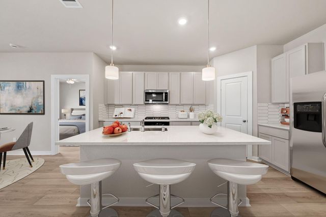 1915 Stargazer Lane, Angleton, TX 77515