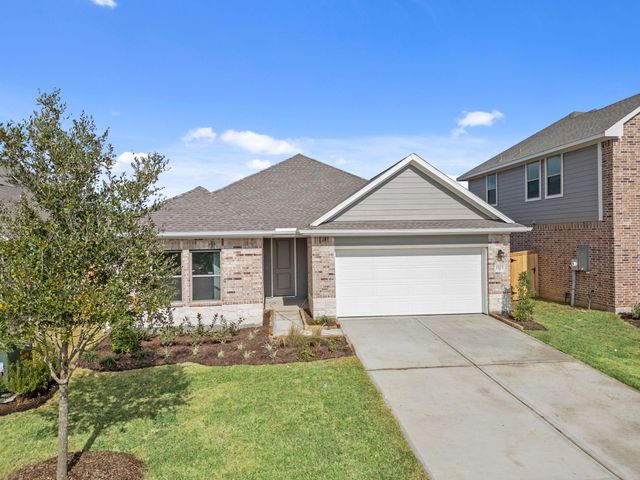 1915 Stargazer Lane, Angleton, TX 77515
