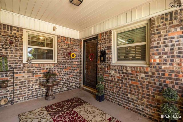 4518 LAKEVIEW DRIVE, Wichita Falls, TX 76308