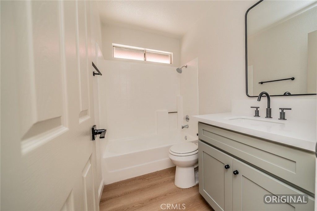 Image 23 of property listing at 11060 Le Grand Lane, Moreno Valley, CA 92557
