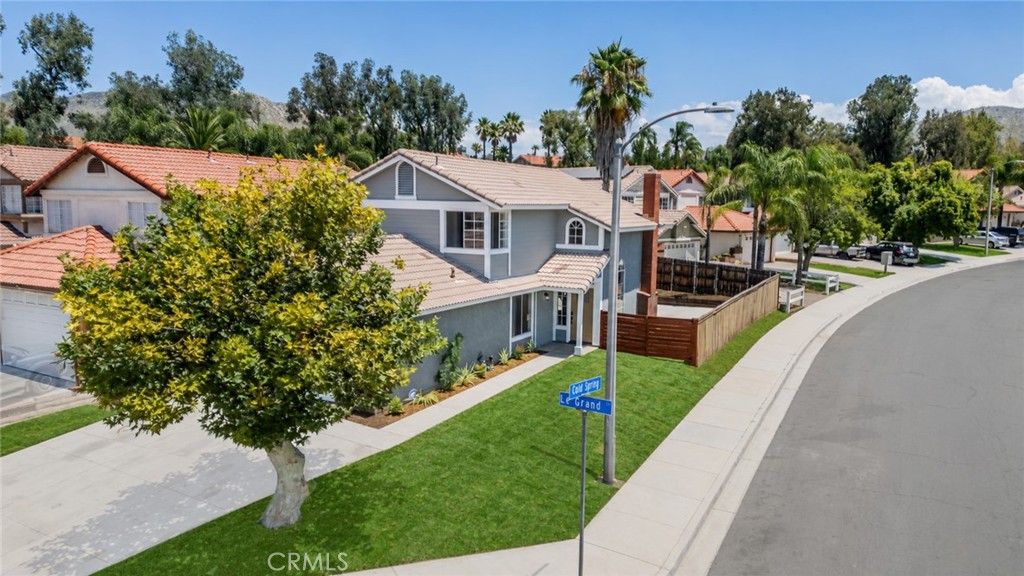 Image 31 of property listing at 11060 Le Grand Lane, Moreno Valley, CA 92557