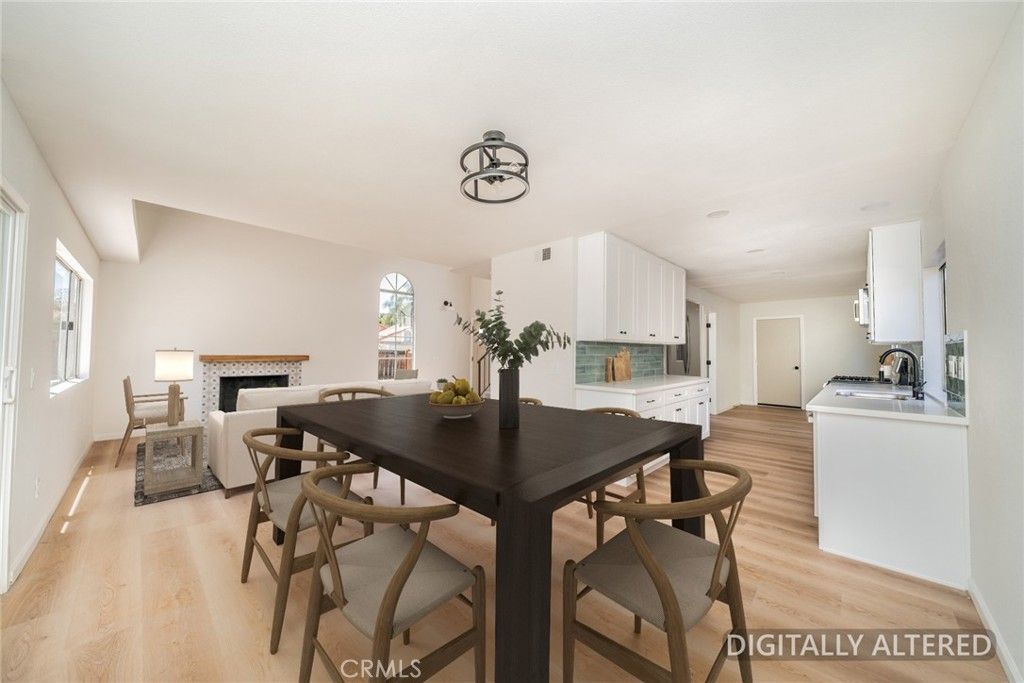 Image 9 of property listing at 11060 Le Grand Lane, Moreno Valley, CA 92557