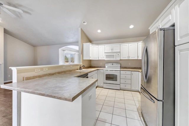 5012 W BOXWOOD LANE, Appleton, WI 54913