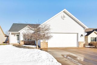 5012 W BOXWOOD LANE, Appleton, WI 54913