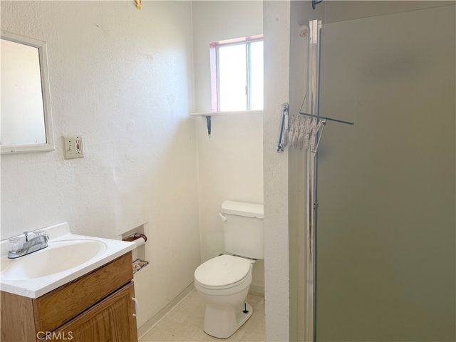 560 1st, Lakeport, CA 95453