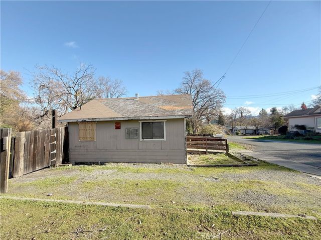 560 1st, Lakeport, CA 95453