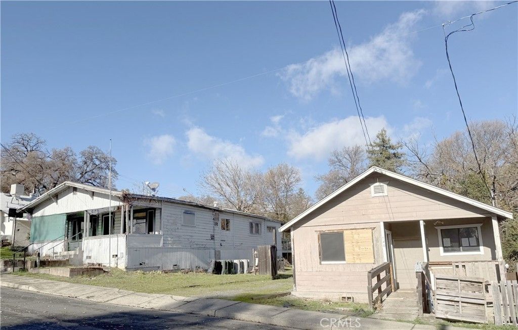 560 1st, Lakeport, CA 95453