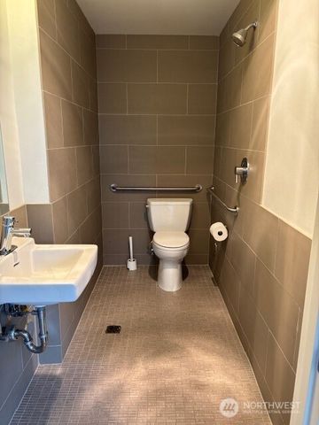 3444 California Avenue SW, Seattle, WA 98116