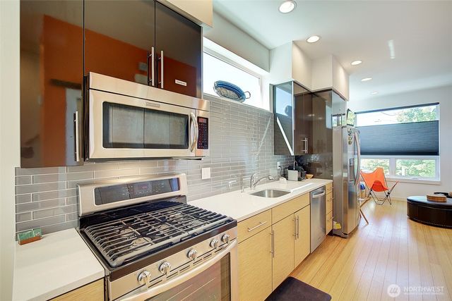 3444 California Avenue SW, Seattle, WA 98116