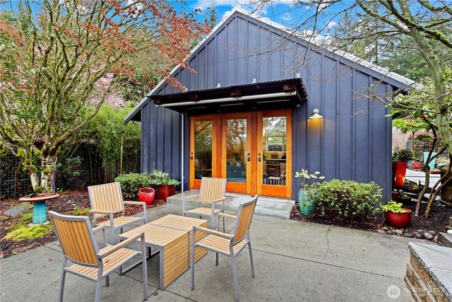 10623 NE 155th Place, Bothell, WA 98011