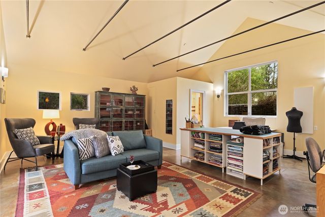 10623 NE 155th Place, Bothell, WA 98011