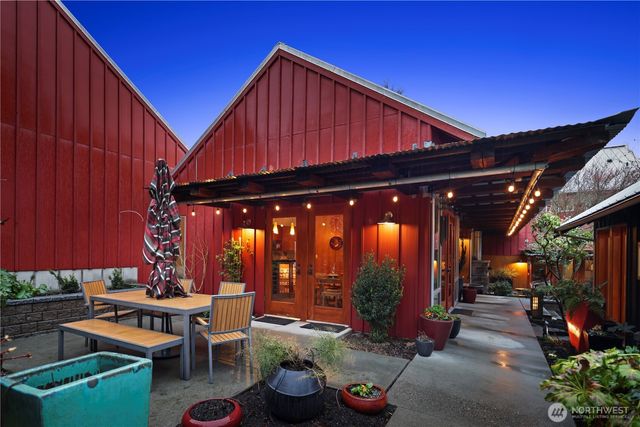 10623 NE 155th Place, Bothell, WA 98011