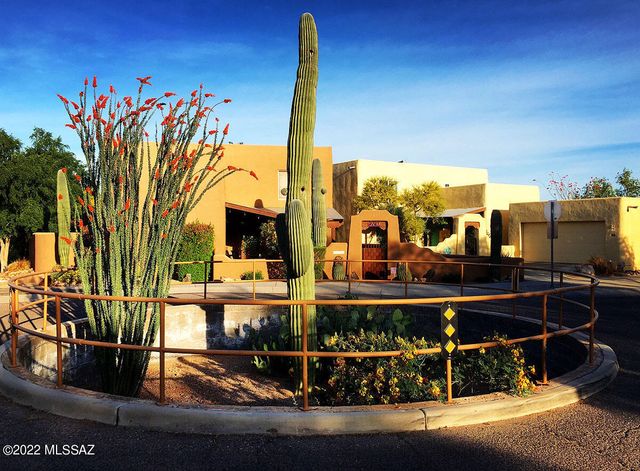 5324 S Civano Boulevard, Tucson, AZ 85747