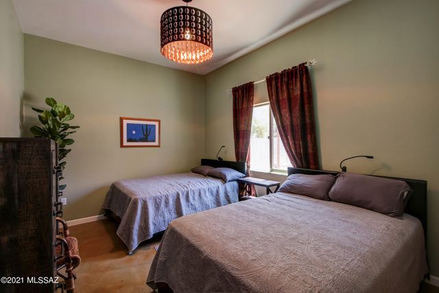 5324 S Civano Boulevard, Tucson, AZ 85747