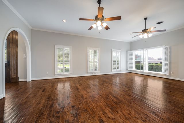 6 Stillwaters Drive, Heath, TX 75032