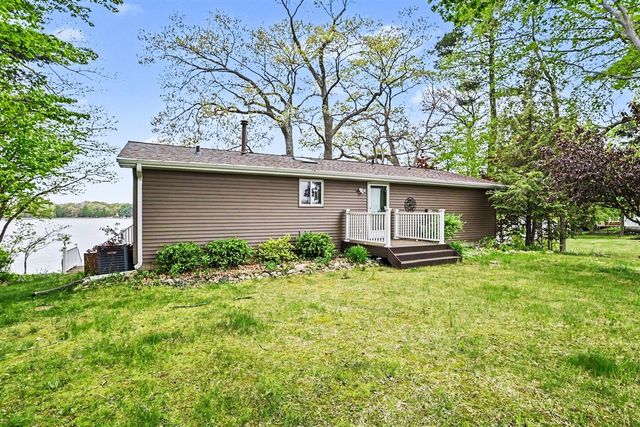 86500 60th Street, Decatur, MI 49045