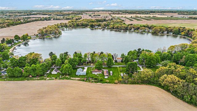 86500 60th Street, Decatur, MI 49045