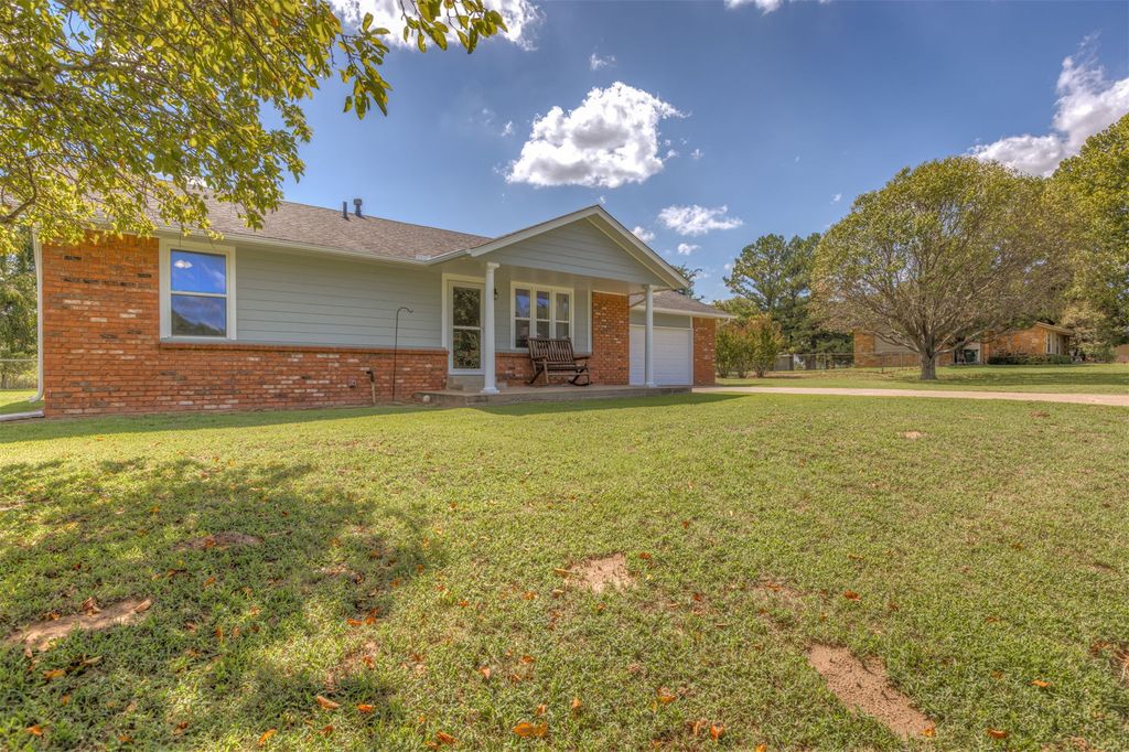 20714 W 5th Street S, Sand Springs, OK 74063