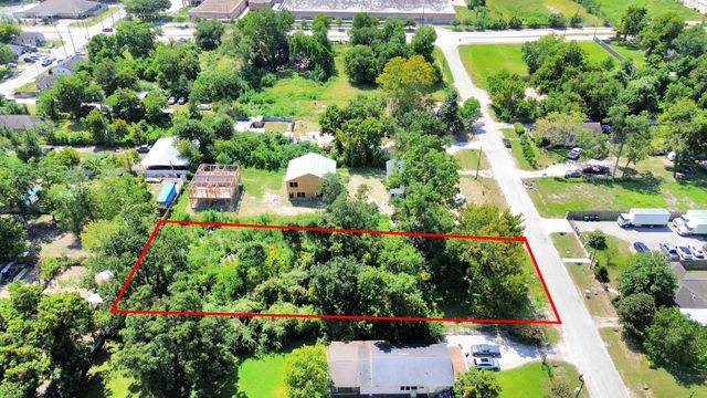1017 Wall Street, Houston, TX 77088