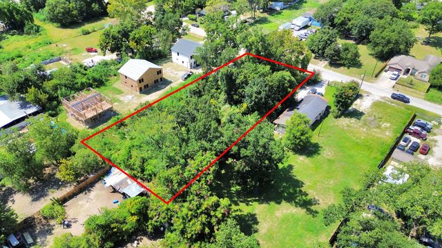 1017 Wall Street, Houston, TX 77088