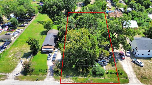 1017 Wall Street, Houston, TX 77088