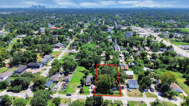1017 Wall Street, Houston, TX 77088