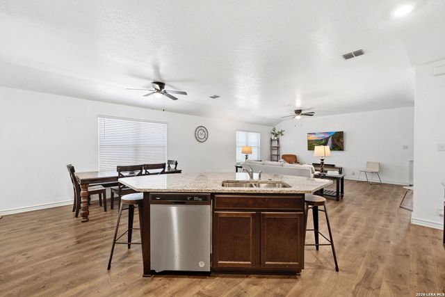 13524 BOOTHE GRV, San Antonio, TX 78254