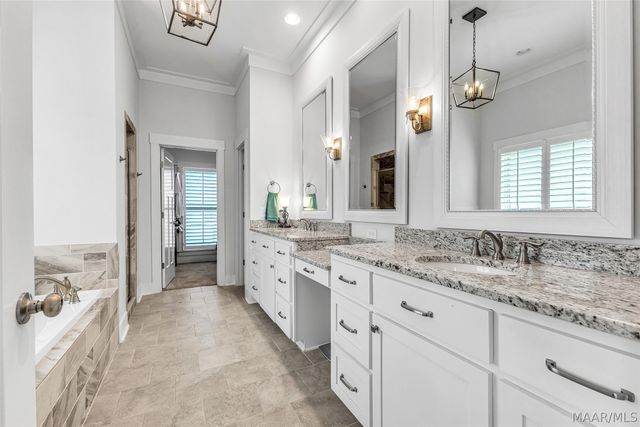 2023 Wyndgate Loop, Montgomery, AL 36117