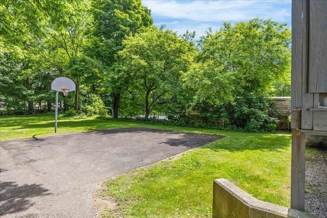 6 Church Street, Essex Junction, VT 05452